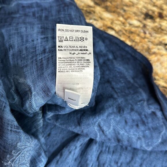 Chico’s Blue Embroidered Linen Relaxed Fit Top Blouse Size 8/10 - Picture 9 of 11